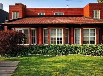 Casa · 93m² · 6 Ambientes · 2 Cocheras · Venta Casa Country Club ¨ El Venado ¨ 6 Ambientes