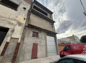 Bodega-Galpón · 1320m² · Galpon en Venta Valentin Alsina Oportunidad