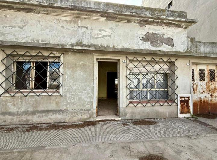 Casa · 140m² · 6 Ambientes · 1 Cochera