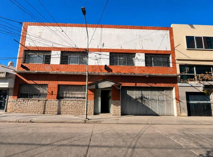 Local comercial · 1288m²