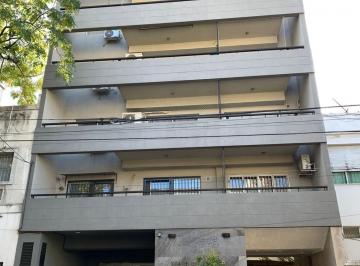 Departamento · 28m² · 1 Ambiente · Alquiler Monoambiente Divisible en Flores