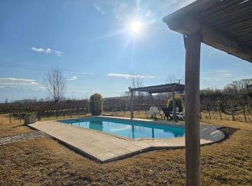 Campo · 930ha · Finca y Complejo Turístico en Venta en Tunuyán