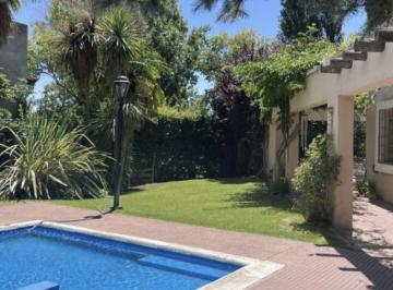 Casa · 228m² · 6 Ambientes · 1 Cochera · Casa en Venta Guardia Vieja Vistalba