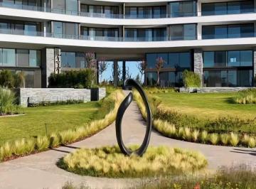 Departamento · 109m² · 4 Ambientes · 1 Cochera · Venta Dúplex 4 Amb Lujo en Oceana Nordelta Al Lago