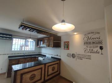 Departamento · 120m² · 3 Ambientes · 1 Cochera · Alquiler Casa Duplex Los Polvorines Malvinas Argentinas