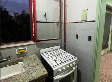 Casa · 95m² · 5 Ambientes · Casa en Venta - 4 Dorm. 3 Baños - Villa Adelina