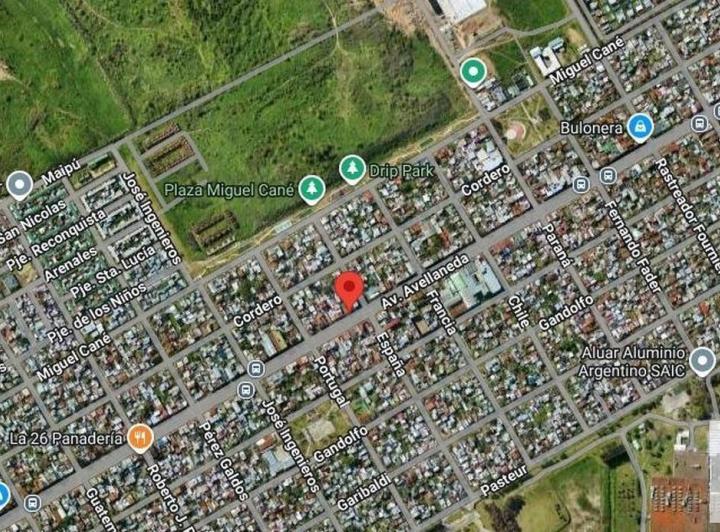 Terreno · 220m²