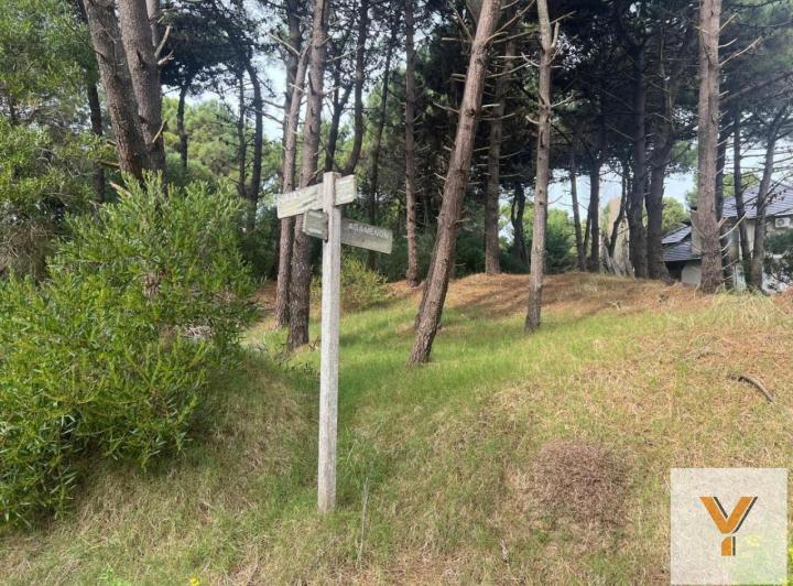 Terreno · 795m²