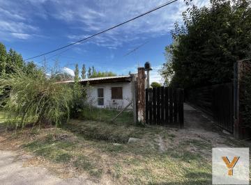 Casa · 120m² · 3 Ambientes · Casa en Venta - 1 Dormitorio 1 Baño - Villa Parque Sicardi