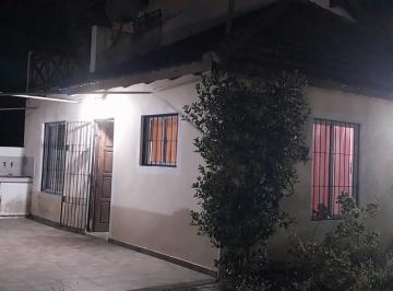 PH · 80m² · 3 Ambientes · PH en Venta - 2 Dorm. 2 Baños - Mar del Tuyú