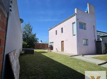 Casa · 61m² · 2 Ambientes · Casa en Venta - 1 Dormitorio 1 Baño - La Plata