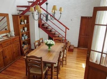 Casa · 252m² · 12 Ambientes · Departamento en Venta - 6 Dorm. 4 Baños - Palermo