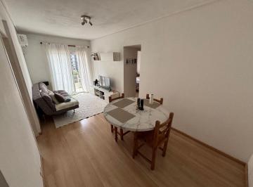 Departamento de 3 ambientes, Boedo · Departamento 3 Ambientes Al Frente con Balcón