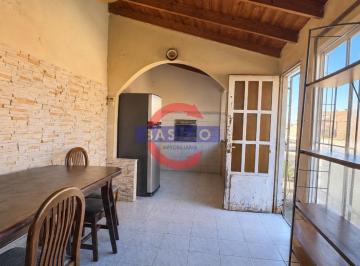 Bodega-Galpón · 267m² · 4 Ambientes · 2 Cocheras · Venta | Galpón con Vivienda Ideal Inversor en Munro