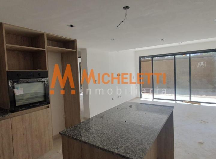 Departamento · 70m² · 4 Ambientes · 1 Cochera