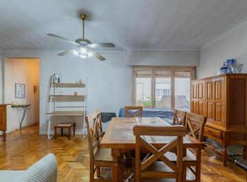 Departamento · 67m² · 3 Ambientes · Departamento 3 Ambientes con Dependencia Villa General Mitre Al Frente Luminoso