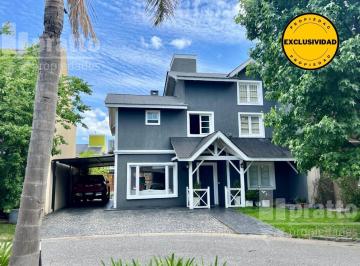 Casa · 191m² · 6 Ambientes · 5 Cocheras · Casa en Venta y Alquiler en Tigre Joven de 3 Dorm. Mas un Playroom en El Tercer Nivel