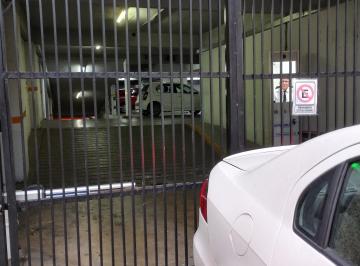 Garage , Boedo · Cochera Planta Baja