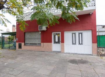 Casa · 161m² · 5 Ambientes · 1 Cochera · Casa 5 Amb Villa Alemania Hurlingham - Permuta