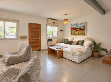 Casa · 97m² · 4 Ambientes · Venta Casa 4 Amb. Jardín y Pileta - Altos de Pacheco