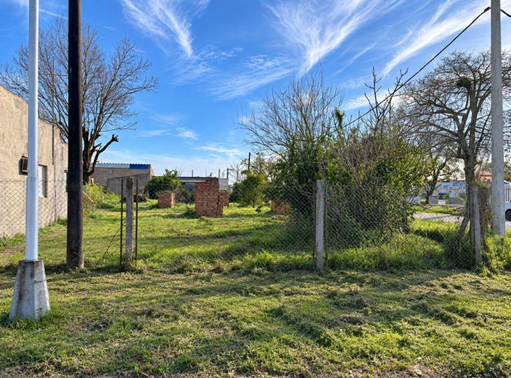 Terreno · 326m²