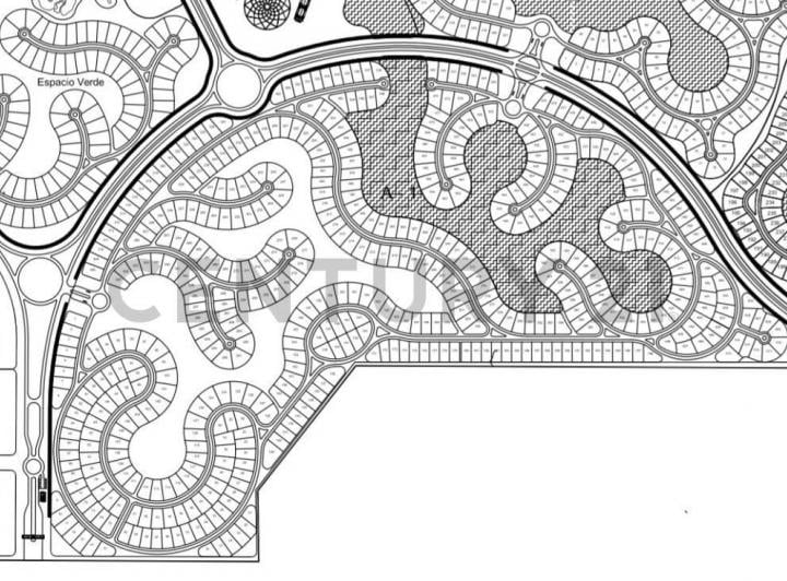 Terreno · 980m²