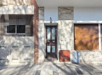 1 · PH en Casco Urbano