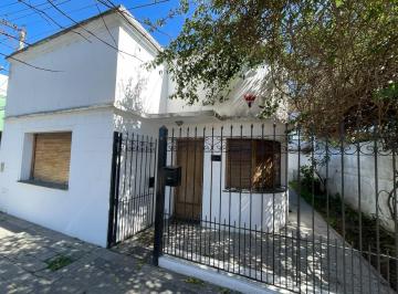 PH · 74m² · 3 Ambientes · PH en Villa Elvira