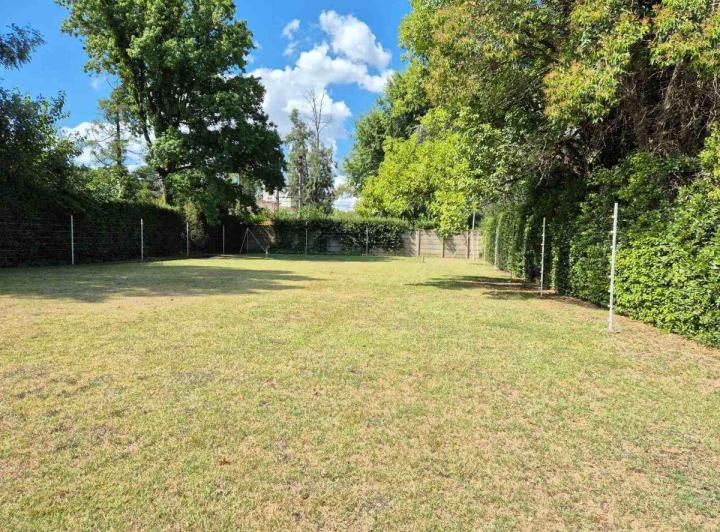 Terreno · 1830m²