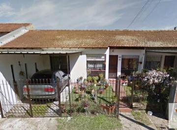 Casa · 86m² · 6 Ambientes · 1 Cochera · Casa en Venta - 4 Dorm. 2 Baños - Cochera - 329 m² - Villa Elvira