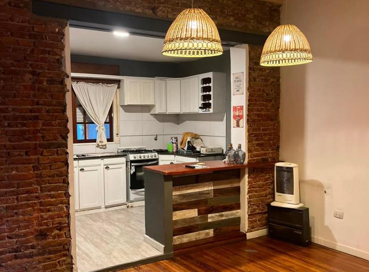 Casa · 99m² · 4 Ambientes · 1 Cochera