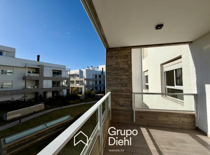 Departamento · 85m² · 3 Ambientes · 1 Cochera