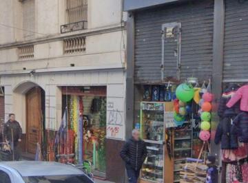 Local comercial , Balvanera · Espectacular Local en Pasteur y B. Mitre. Impecable!
