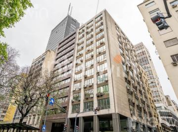 vertical · Edificio Comercial en Retiro
