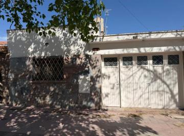 Casa de 2 ambientes, Godoy Cruz · Leyton + Alquila Hermosa Casa Pegadita a La Quinta Sección