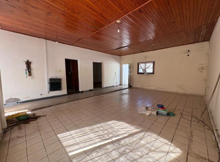 Casa · 120m² · 4 Ambientes · 1 Cochera