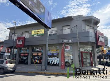 Oficina comercial · 175m² · 6 Ambientes · Piso Completo de 5 Oficinas a Reciclar.
