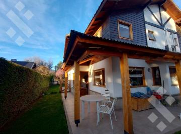 Casa · 81m² · 3 Ambientes · 1 Cochera · Venta PH 2 Dorm., La Cascada, San Martín de Los Andes