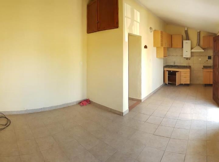 Casa · 80m² · 3 Ambientes · 1 Cochera
