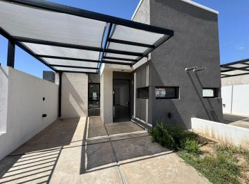 PH · 125m² · 3 Ambientes · Duplex en Venta en Quebradas de Manantiales