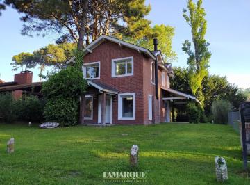 Casa · 525m² · 4 Ambientes · 116 - 05 | Spiro Al 800 (6 Personas)