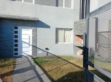 Casa · 55m² · 3 Ambientes · 1 Cochera · Alquiler - Duplex Sobre Boulevard Tierra de Sueños 3