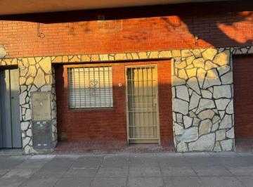 Departamento · 50m² · 2 Ambientes · Departamento - V. Industrial