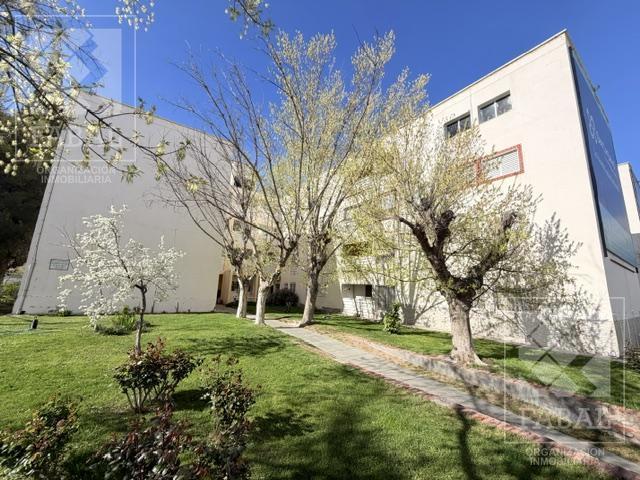Departamento · 73m² · 4 Ambientes · 1 Cochera