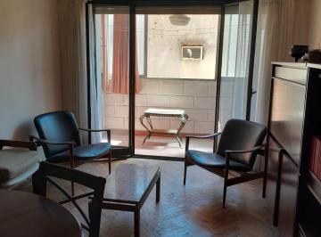 Casa · 65m² · 3 Ambientes · Venta de Dpto. 3 Amb. con Balcón