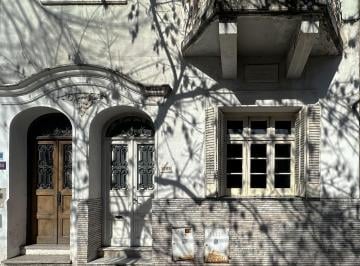 Casa · 155m² · 5 Ambientes · Venta - Casa de 3 Dorm. con Patio - República de La Sexta, Rosario