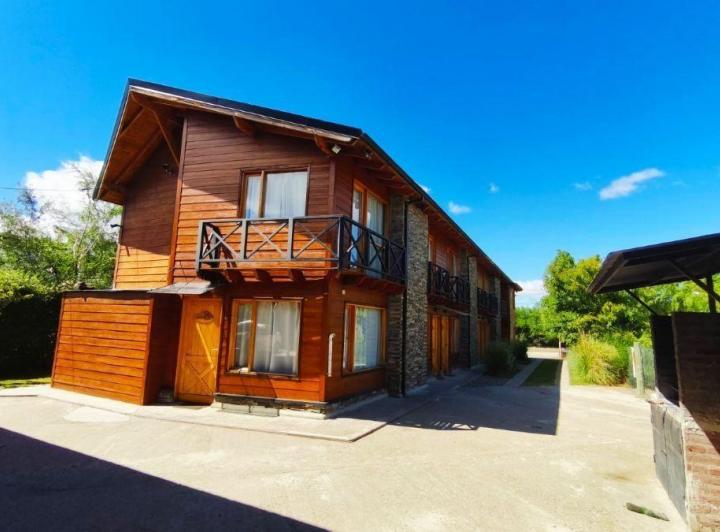 Hotel · 910m² · 12 Cocheras
