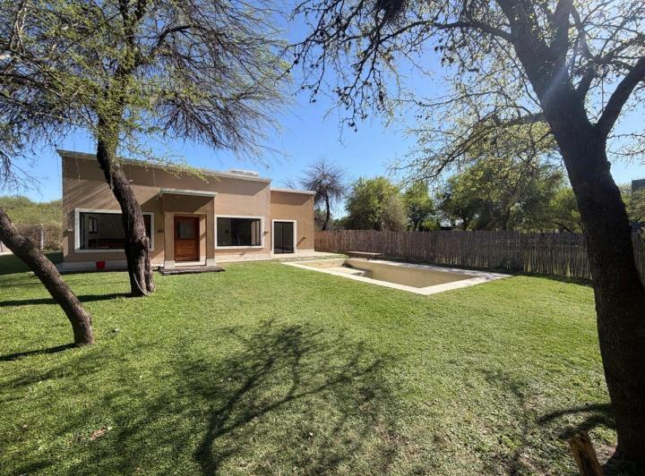 Casa · 150m² · 4 Ambientes · 1 Cochera