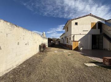 Hotel · 400m² · 10 Dormitorios · 8 Cocheras · Hotel en Carlos Paz - Equipada - Oportunidad