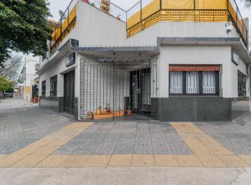 Casa · 148m² · 5 Ambientes · 1 Cochera · Venta Casa Lote Propio 5 Ambientes con Terraza y Garage Apta Credito en Flores